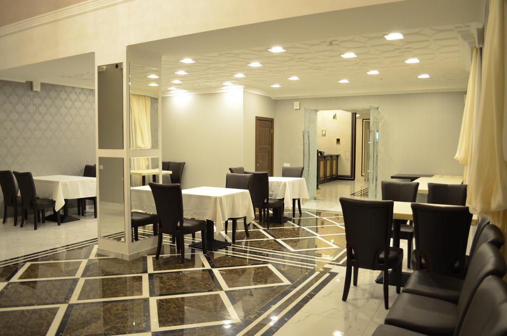 Premier Hotel 比什凯克 外观 照片