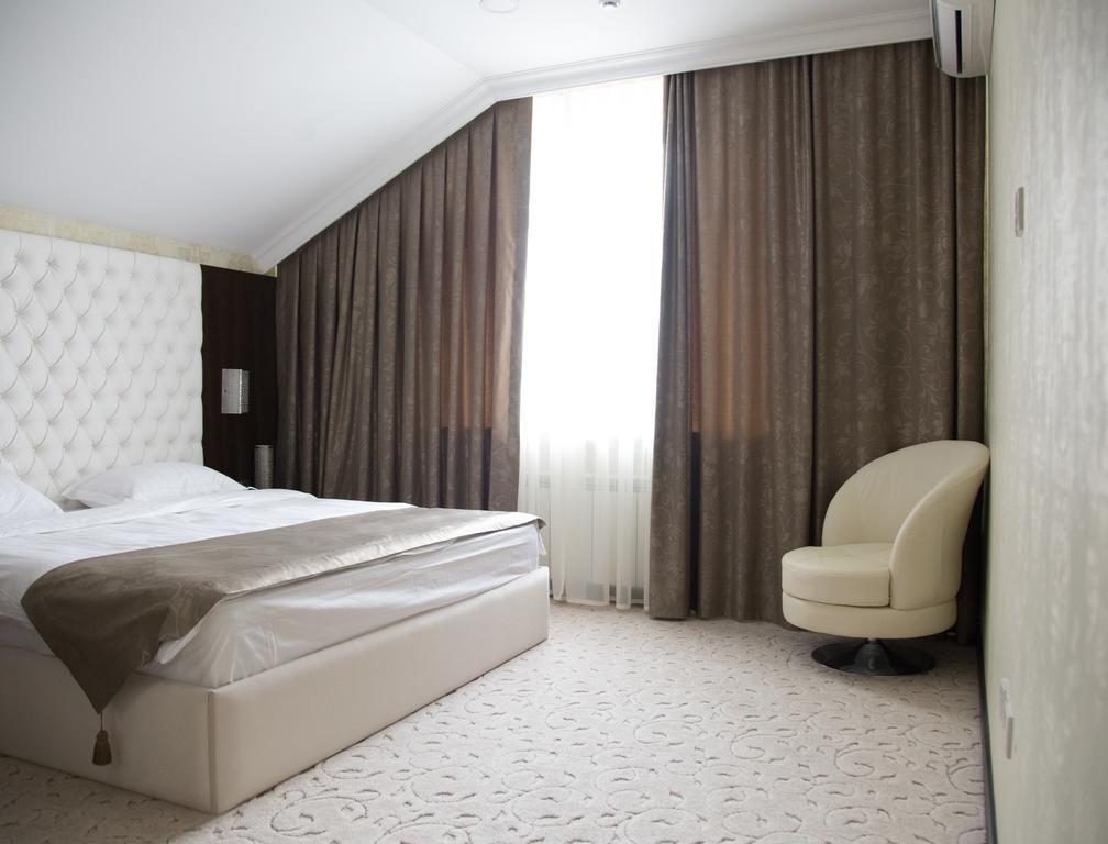 Premier Hotel 比什凯克 客房 照片