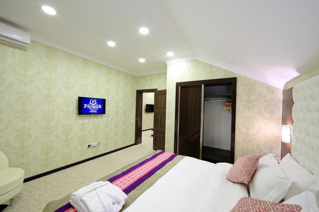 Premier Hotel 比什凯克 外观 照片
