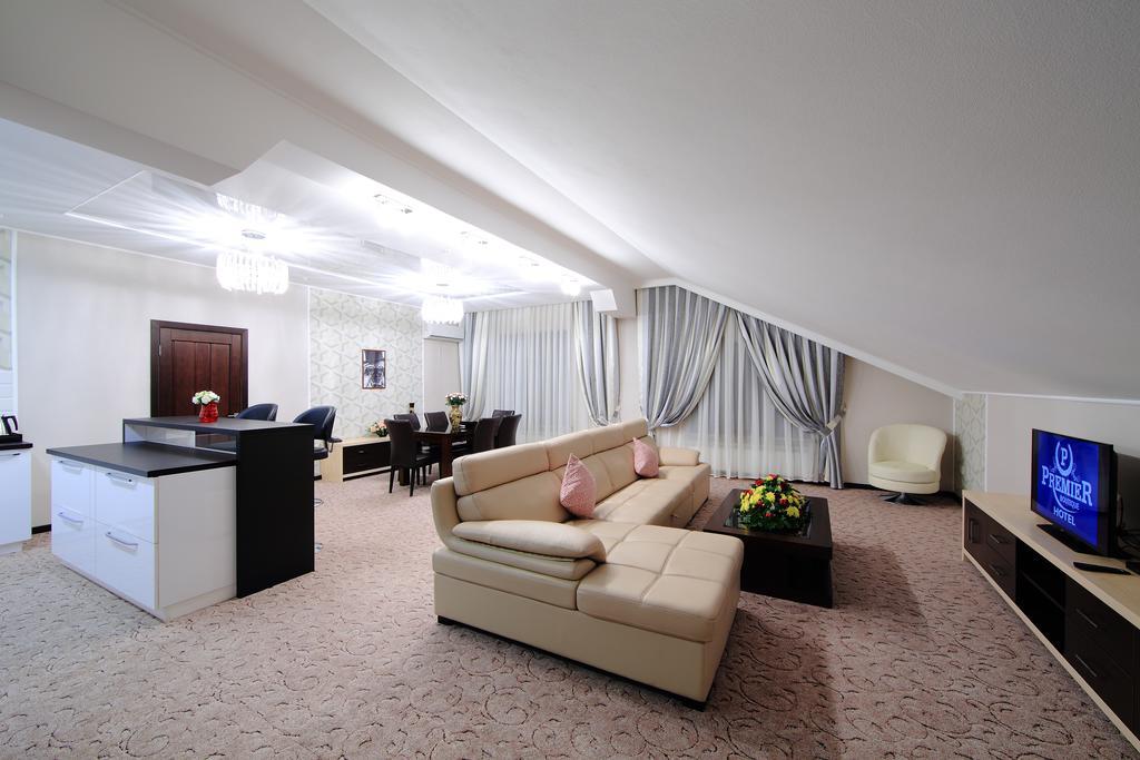 Premier Hotel 比什凯克 外观 照片