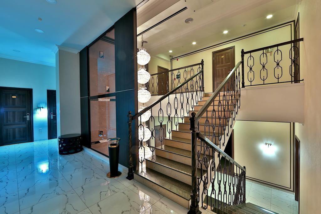 Premier Hotel 比什凯克 外观 照片