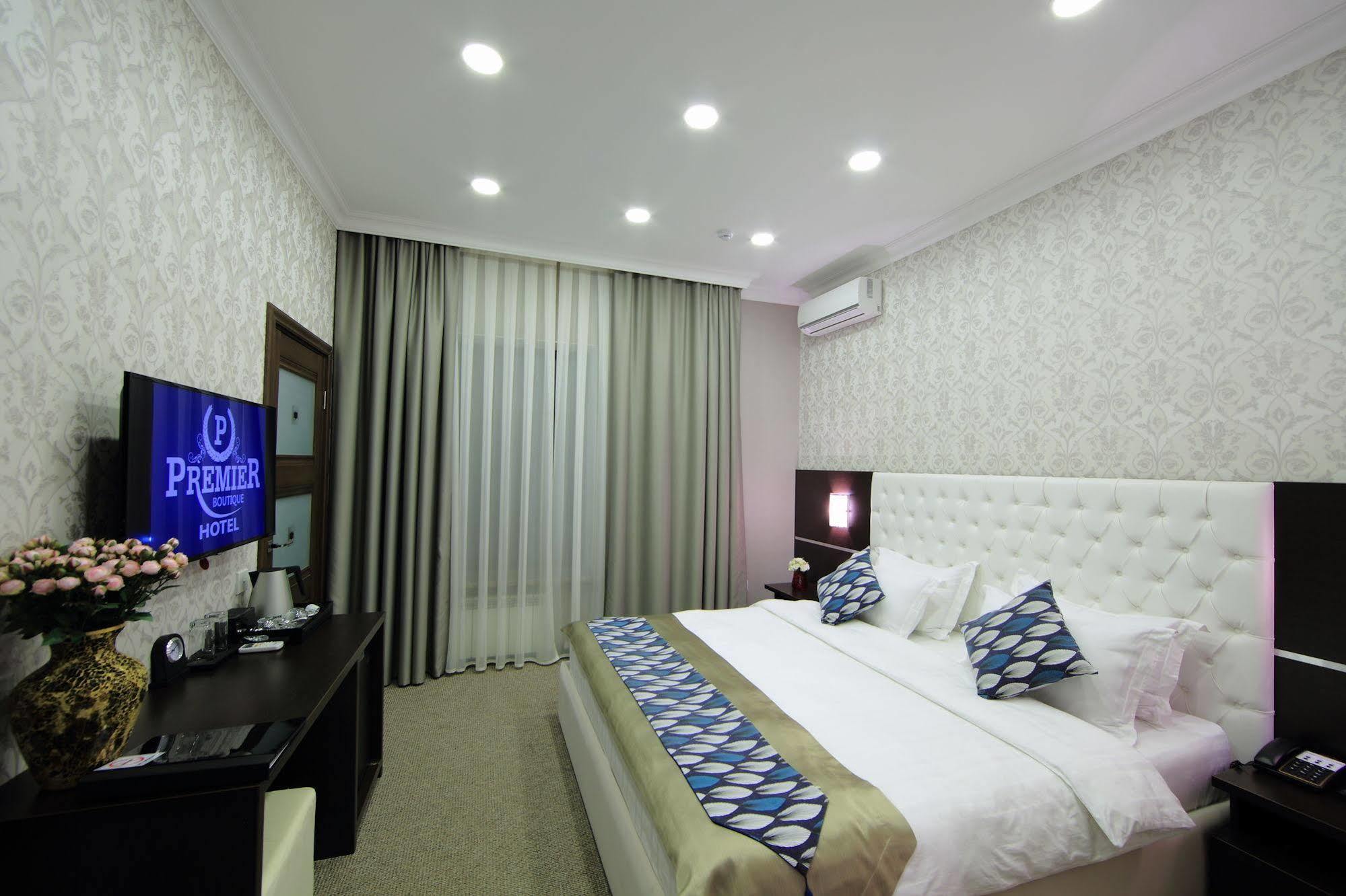 Premier Hotel 比什凯克 外观 照片