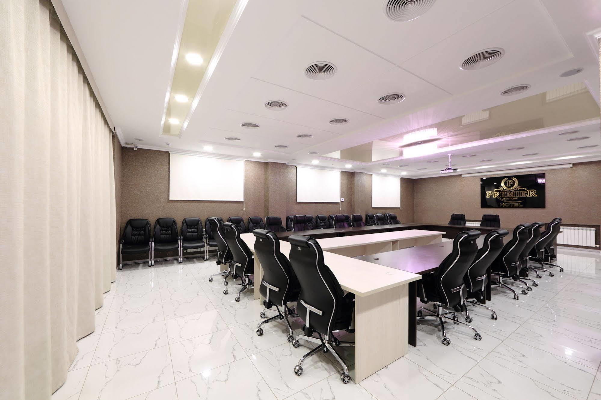 Premier Hotel 比什凯克 外观 照片